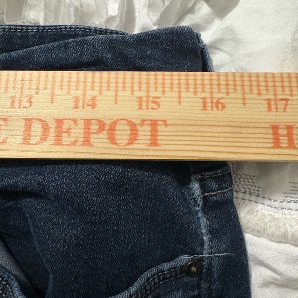 MOTHER High Waisted Looker Ankle Fray in Last Call Wash Dark Blue Skinny. Size32 - Picture 9 of 16